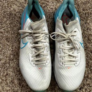 Nike Air Zoom Flyknit